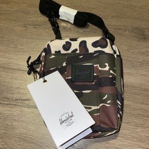 Herschel Cruz Crossbody Bag